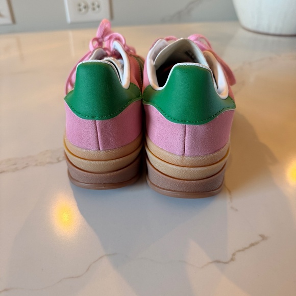 Adidas bold gazelle pink and green size 7.5 - Picture 2 of 4